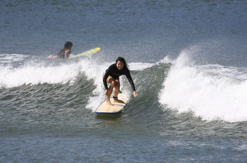 Weekend-Adult-Surf-Camp-Coed-Ages-16-and-up-image-4
